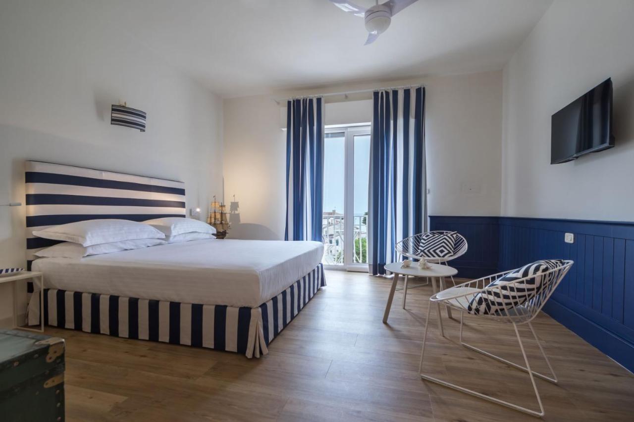 Mure Hotel Numana Eksteriør bilde